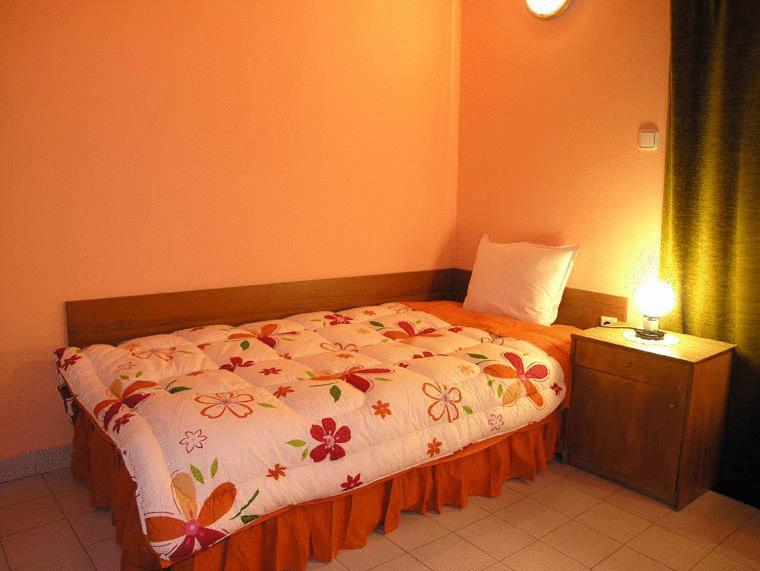 Hotel Vesta Kazanlŭk Cameră foto